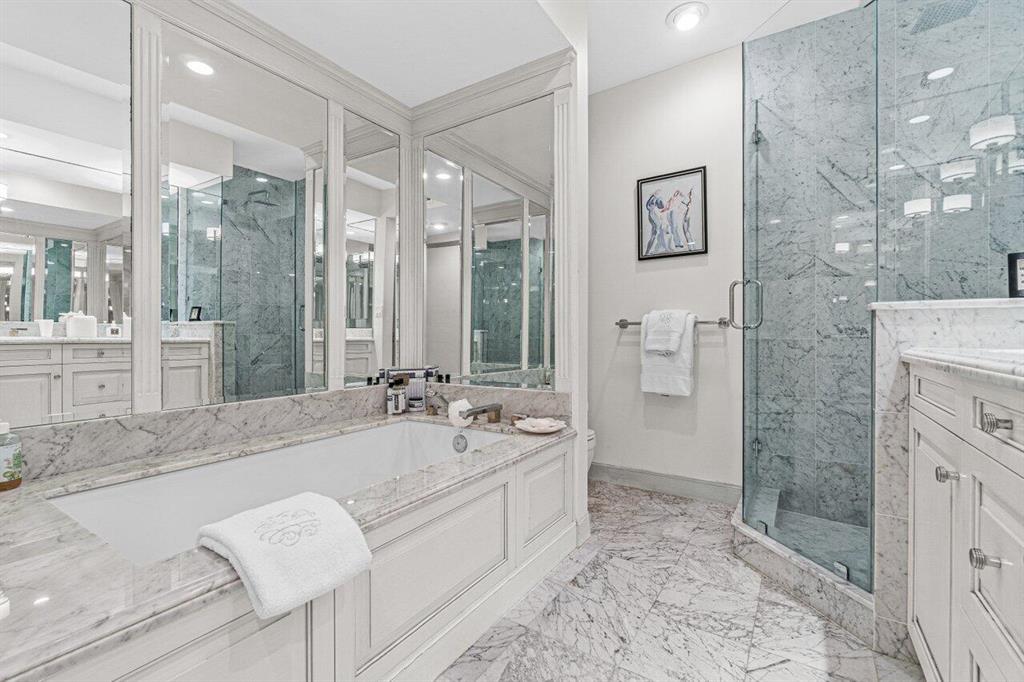 FOUR HUNDRED SO OCEAN BLVD CONDO - Residential