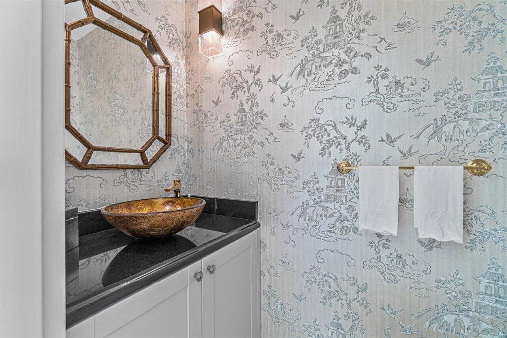 FOUR HUNDRED SO OCEAN BLVD CONDO - Residential