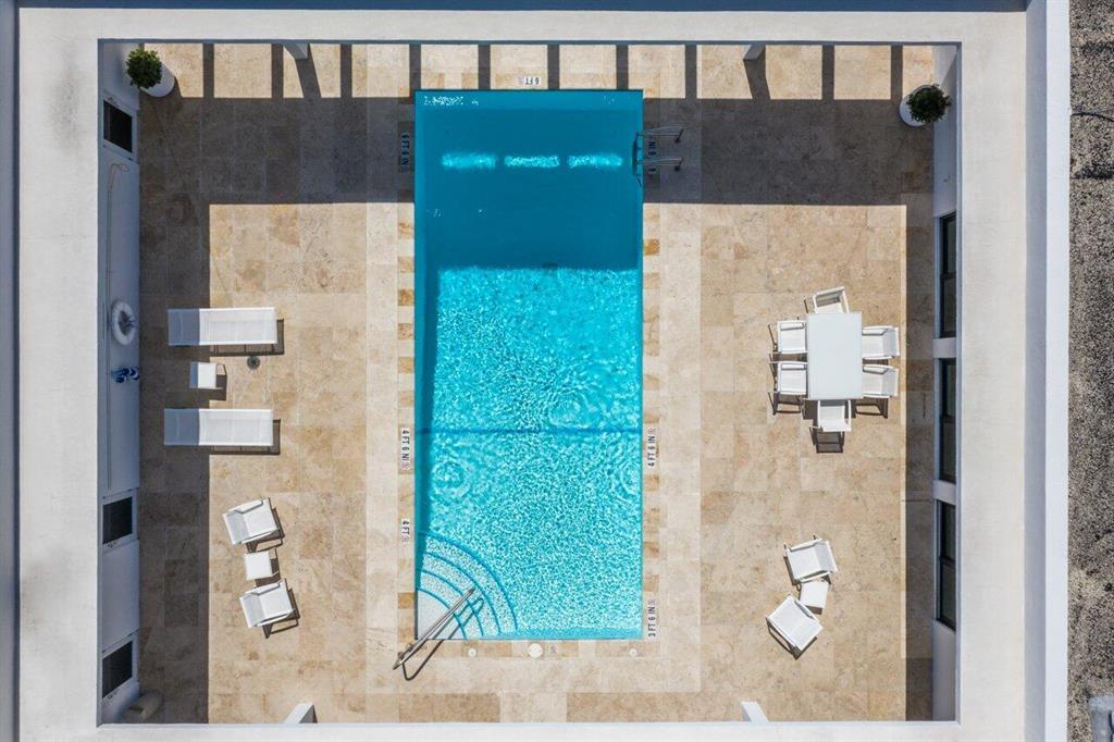 FOUR HUNDRED SO OCEAN BLVD CONDO - Residential