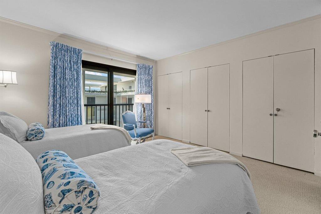 FOUR HUNDRED SO OCEAN BLVD CONDO - Residential