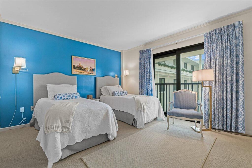 FOUR HUNDRED SO OCEAN BLVD CONDO - Residential