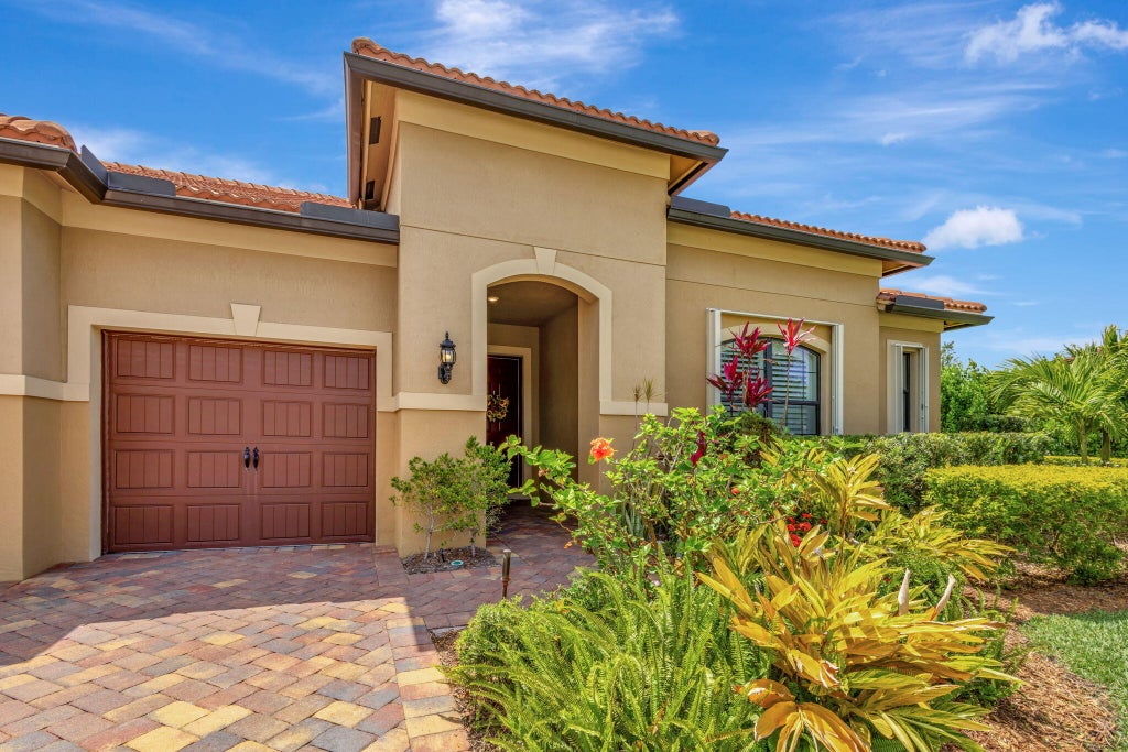 Photo of 964 SW Canoe Creek Terrace, Palm City, FL 34990 (MLS # R11087963)