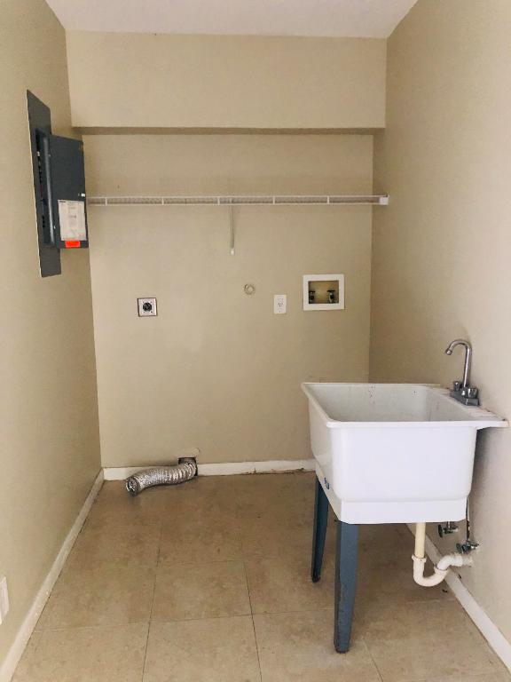 COVENTRY GREEN AT WELLINGTON - Residential