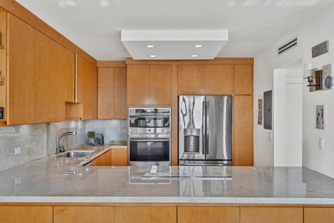 Majorca Towers Condo - Residential Lease