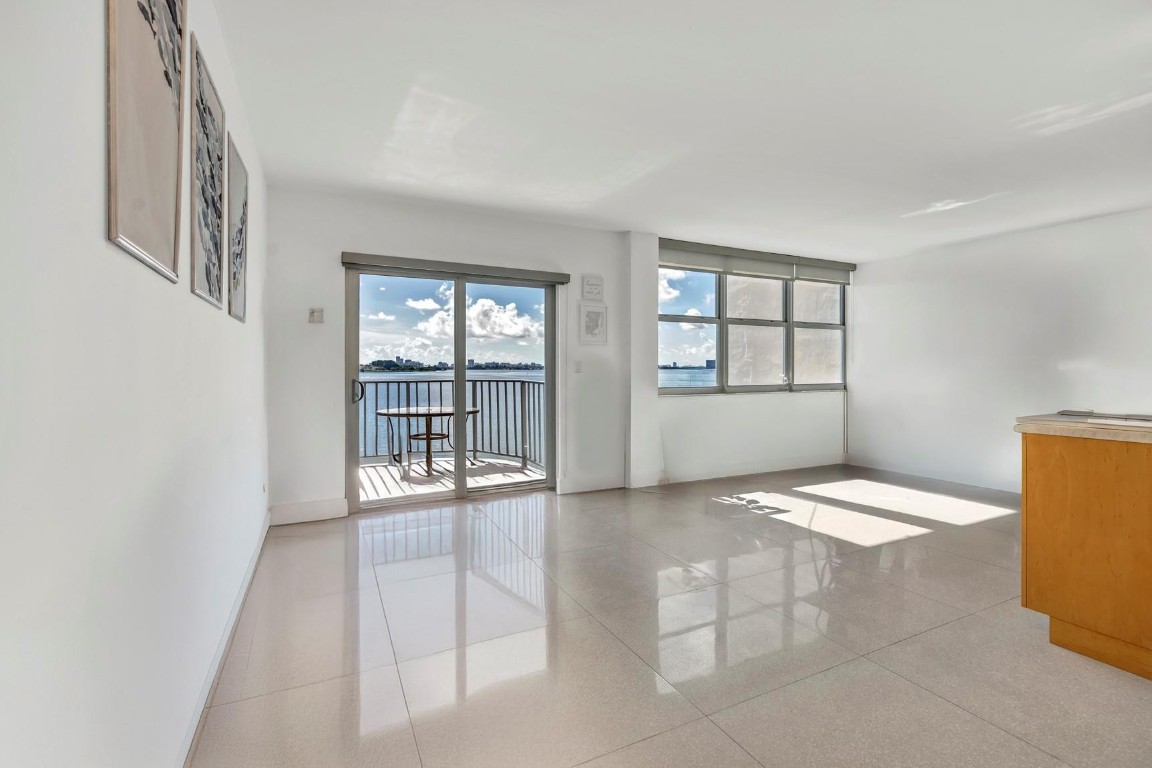 Majorca Towers Condo - Residential Lease