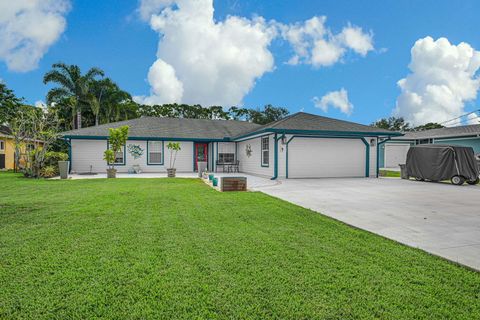 A home in Palm City