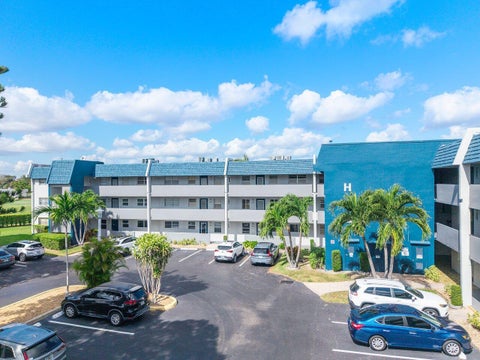 Photo of 7807 Golf Cir Drive #308, Margate, FL 33063 (MLS # B26049275)