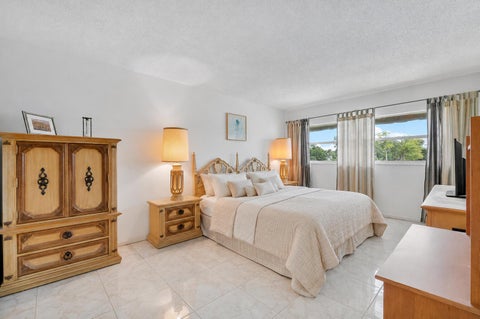 Tiny photo for 7807 Golf Cir Drive #308, Margate, FL 33063 (MLS # B26049275)