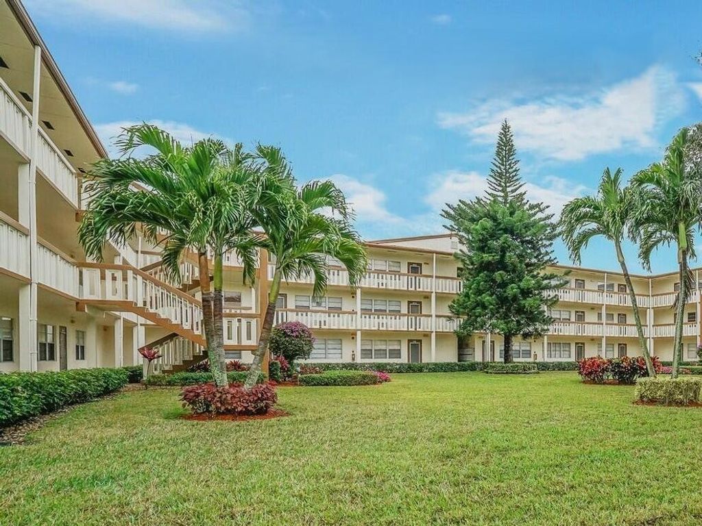 Photo of 99 Mansfield C #99, Boca Raton, FL 33434 (MLS # B26041813)