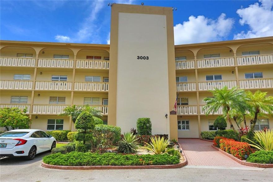 2/2 Condominium in Wynmoor Village 55+ Active community.  Unit is located on the 4th floor with an amaizing golf and water view.  Unit is sold as is and  partialy furnished.  Wynmoor is an active adult community and provides various amenities such as Gym, Lap Pool, walking pool yacuci, restaurant, executive golf course, bocci ball, pickle ball, tennis and much more.  20% down required
