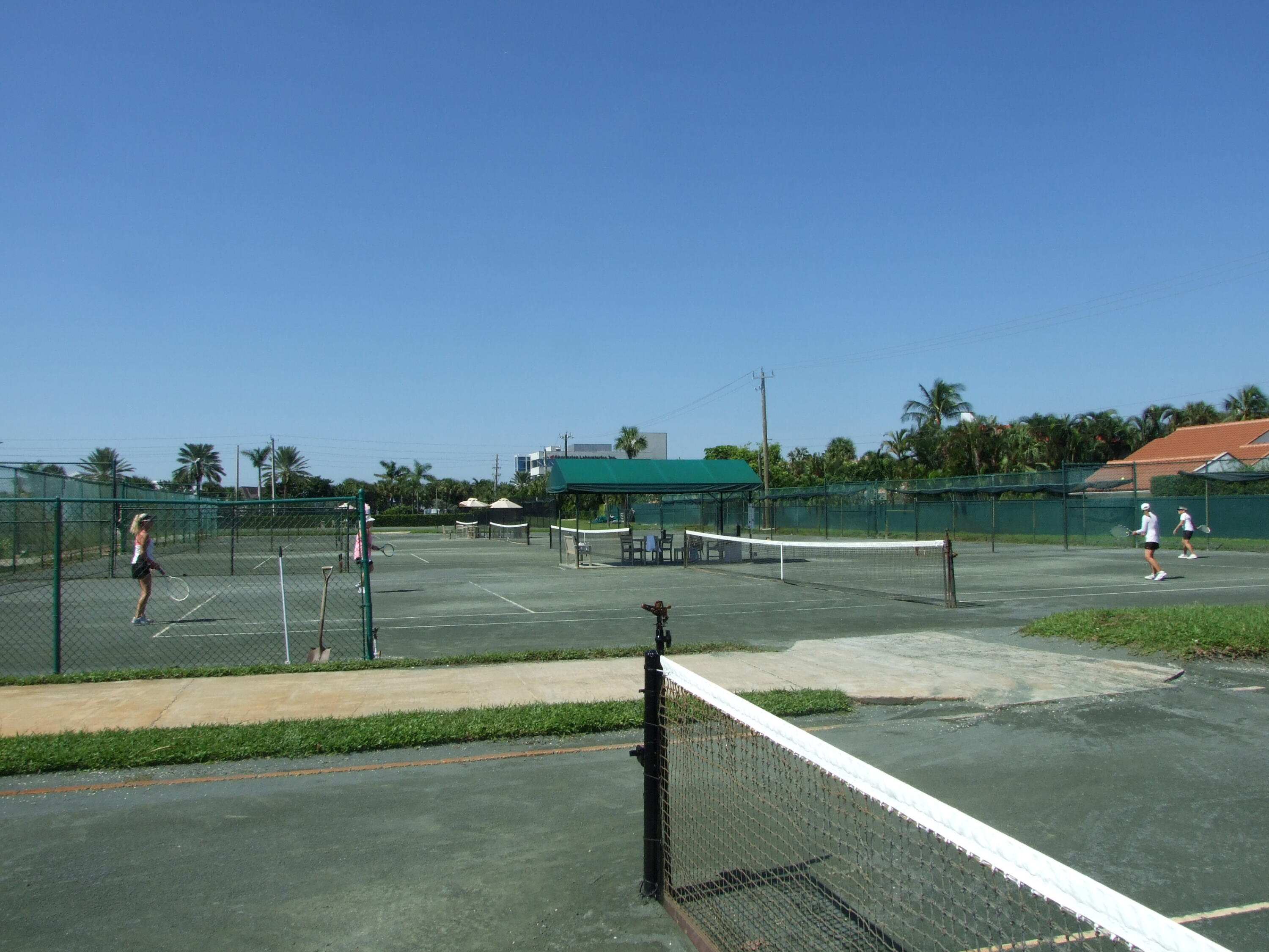 JUPITER OCEAN AND RACQUET - Residential Lease