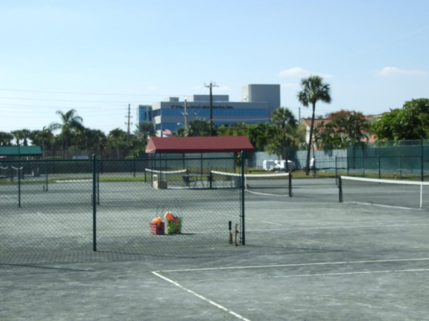 JUPITER OCEAN AND RACQUET - Residential Lease