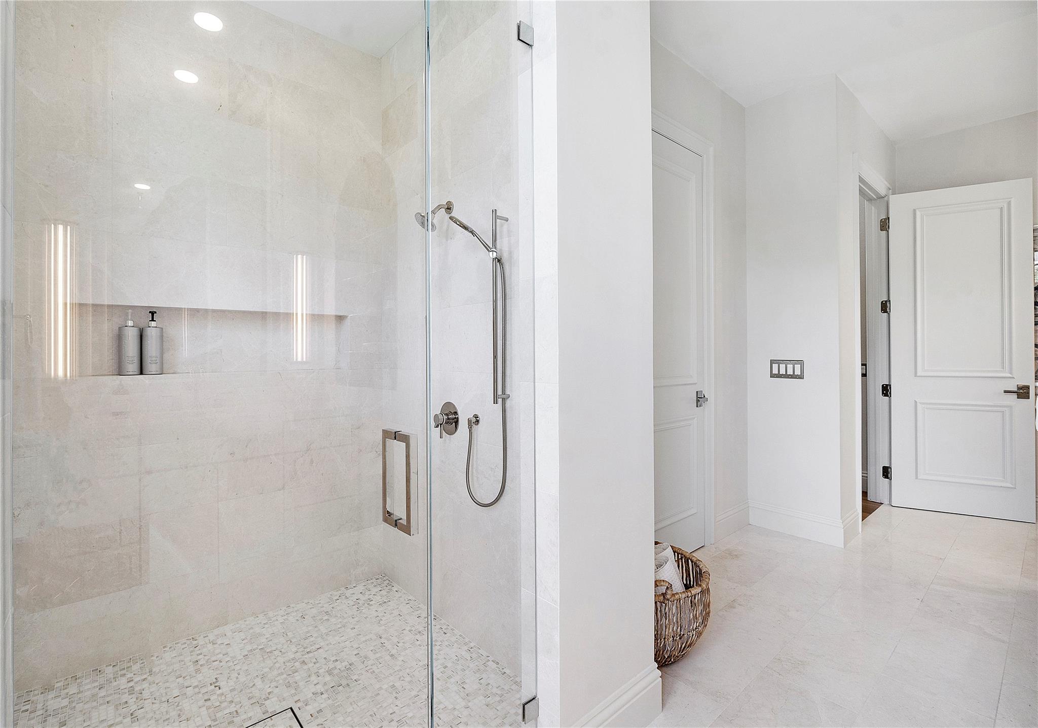 PARKLAND GOLF & COUNTRY CLUB - Residential