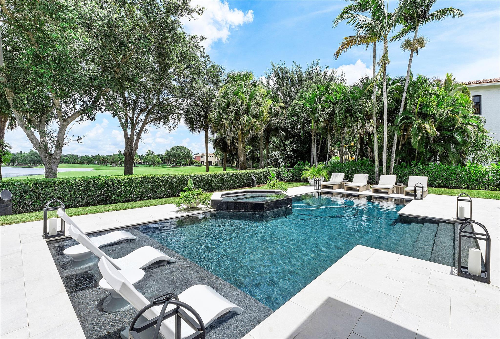 PARKLAND GOLF & COUNTRY CLUB - Residential