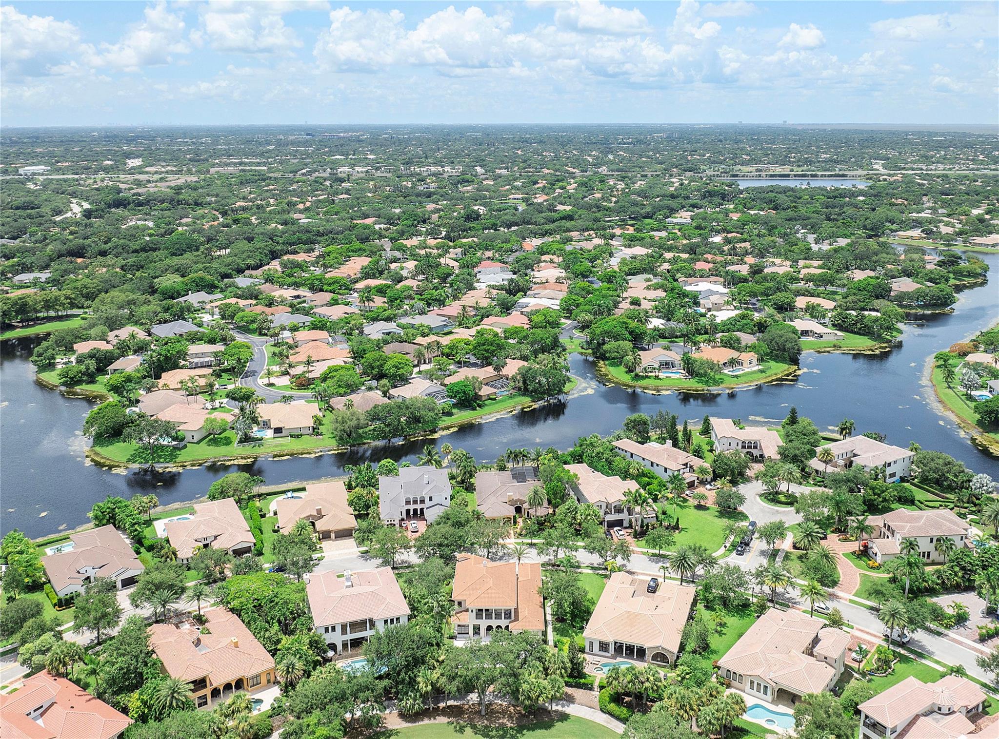 PARKLAND GOLF & COUNTRY CLUB - Residential