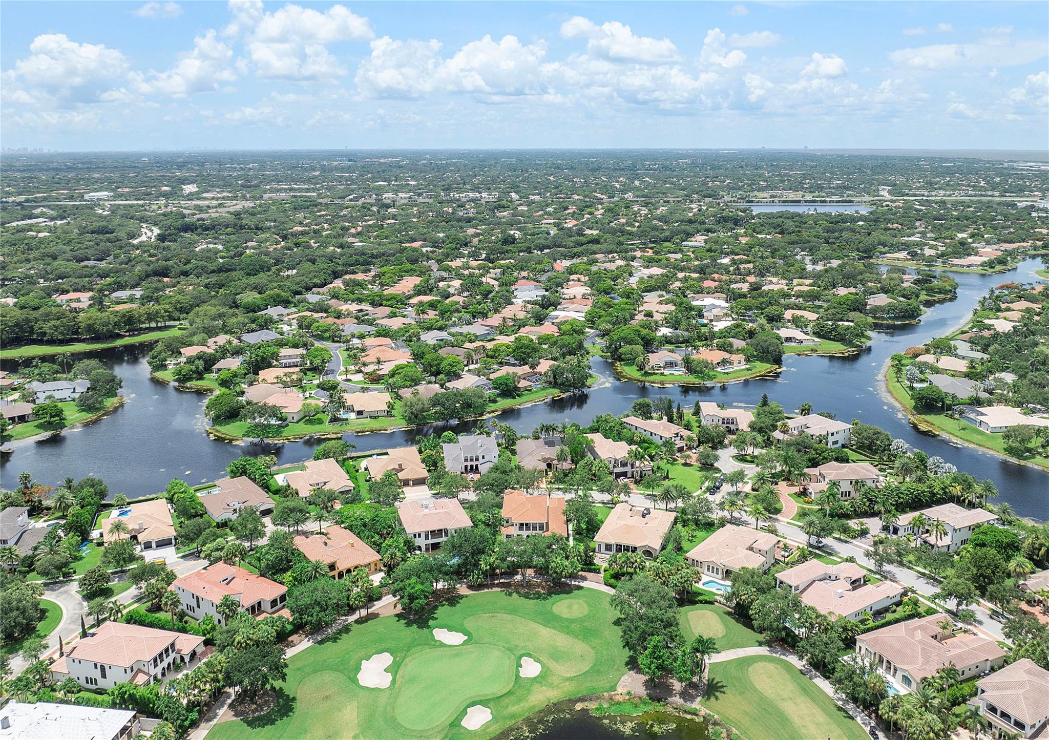 PARKLAND GOLF & COUNTRY CLUB - Residential