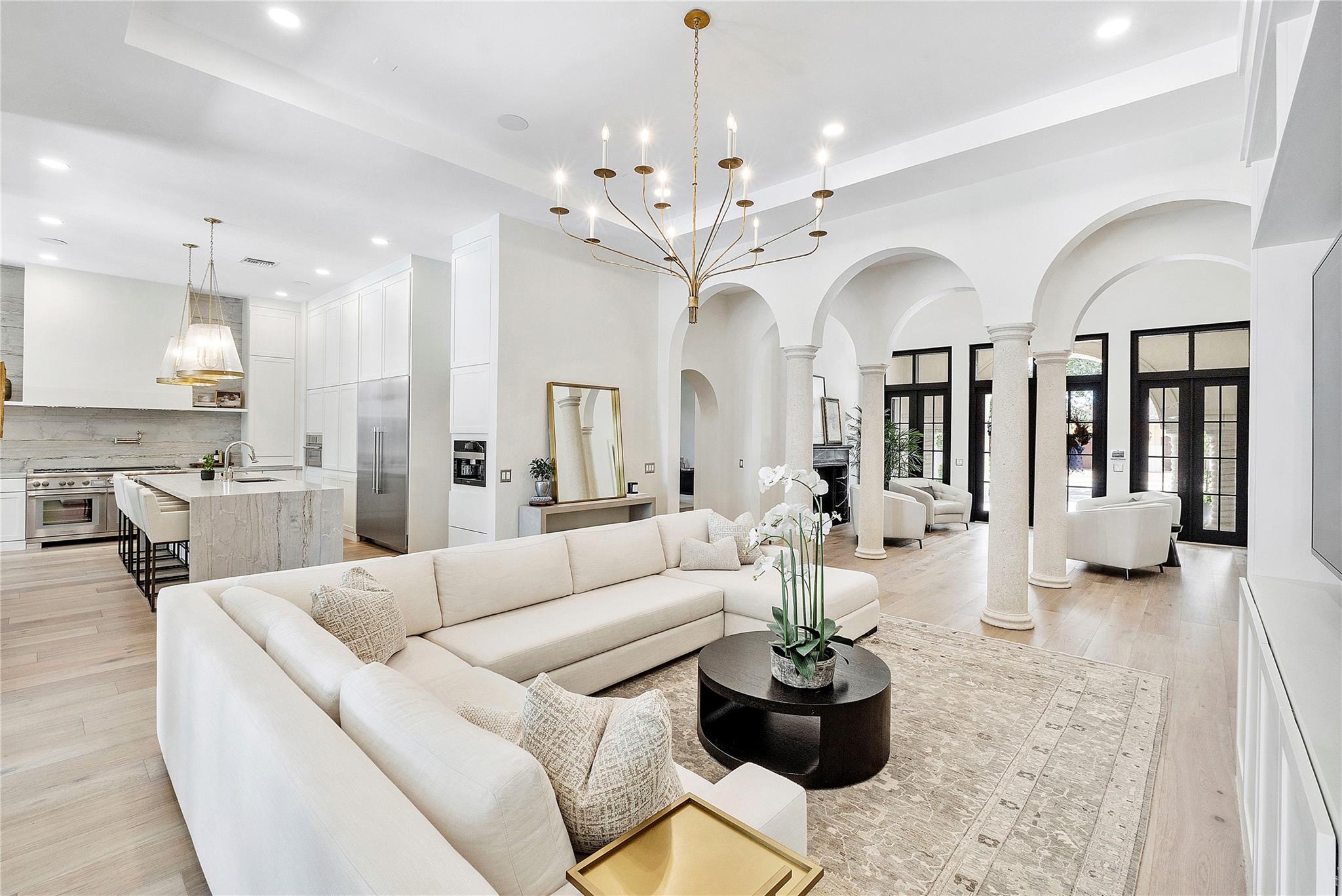 PARKLAND GOLF & COUNTRY CLUB - Residential