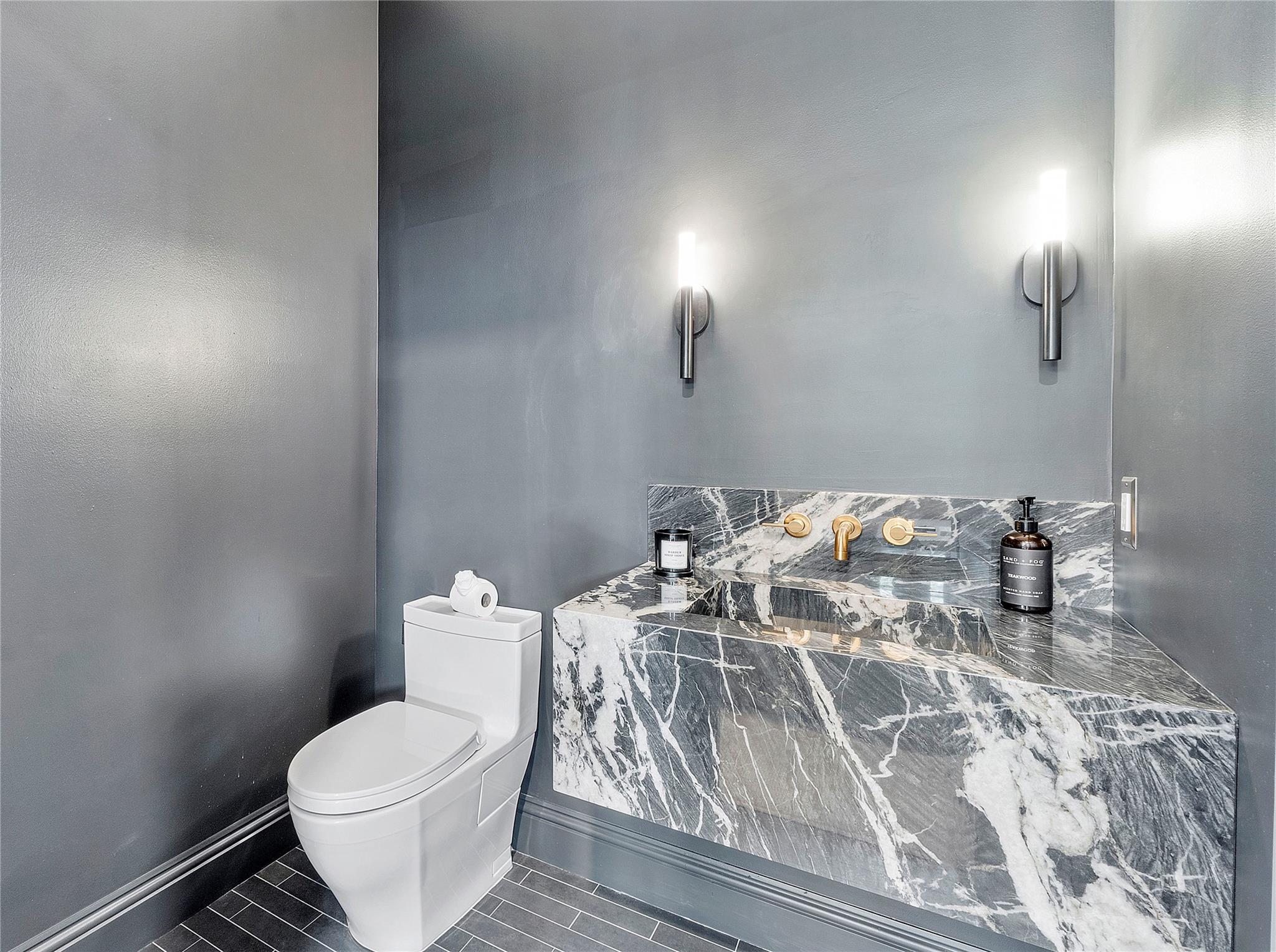 PARKLAND GOLF & COUNTRY CLUB - Residential