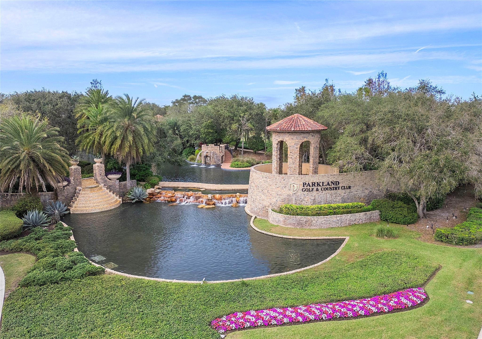 PARKLAND GOLF & COUNTRY CLUB - Residential