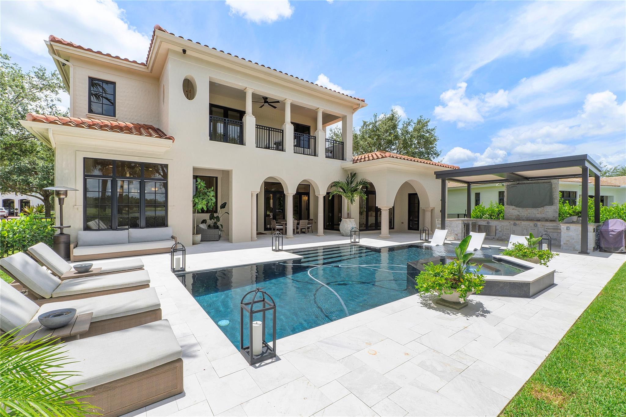 PARKLAND GOLF & COUNTRY CLUB - Residential