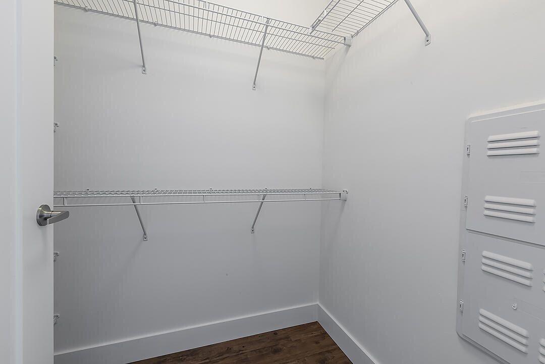 BETHESDA PARK - Residential Lease