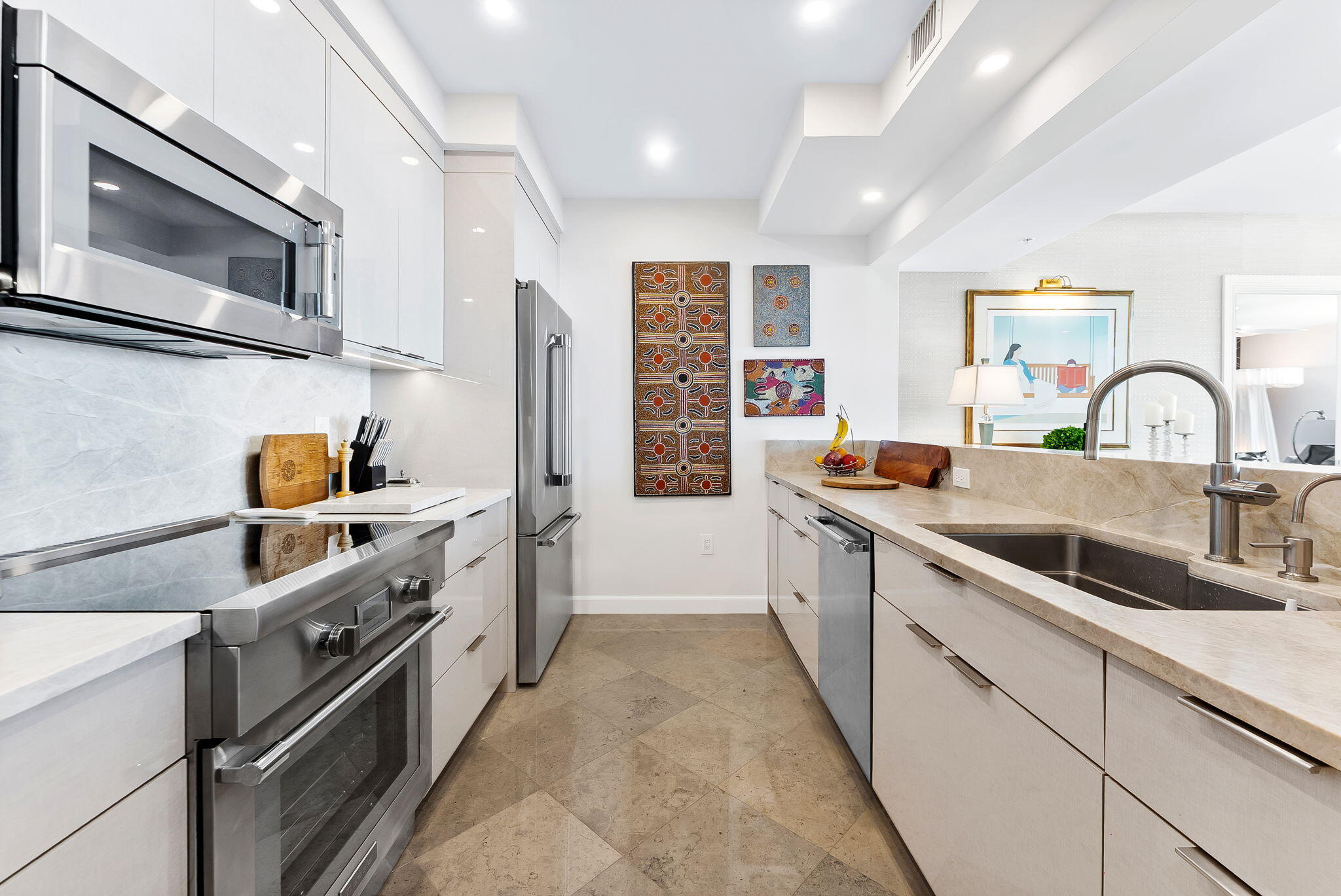 LA RIVE CONDO - Residential