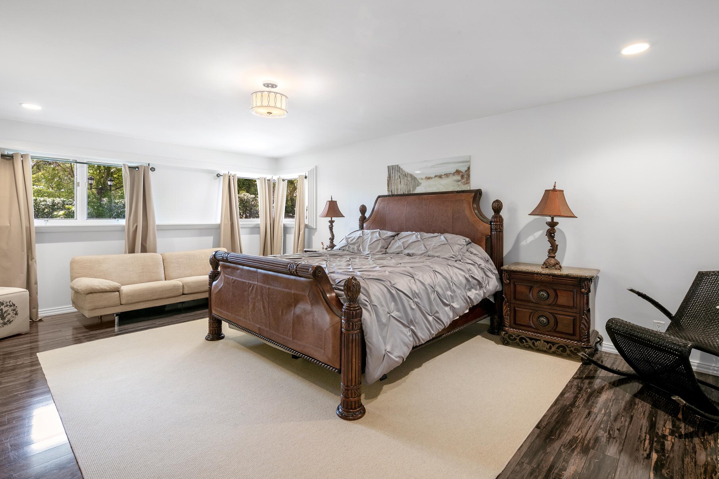 THE SANCTUARY - Residential