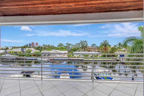 Condominium in Fort Lauderdale FL 2810 30th Street St 23.jpg