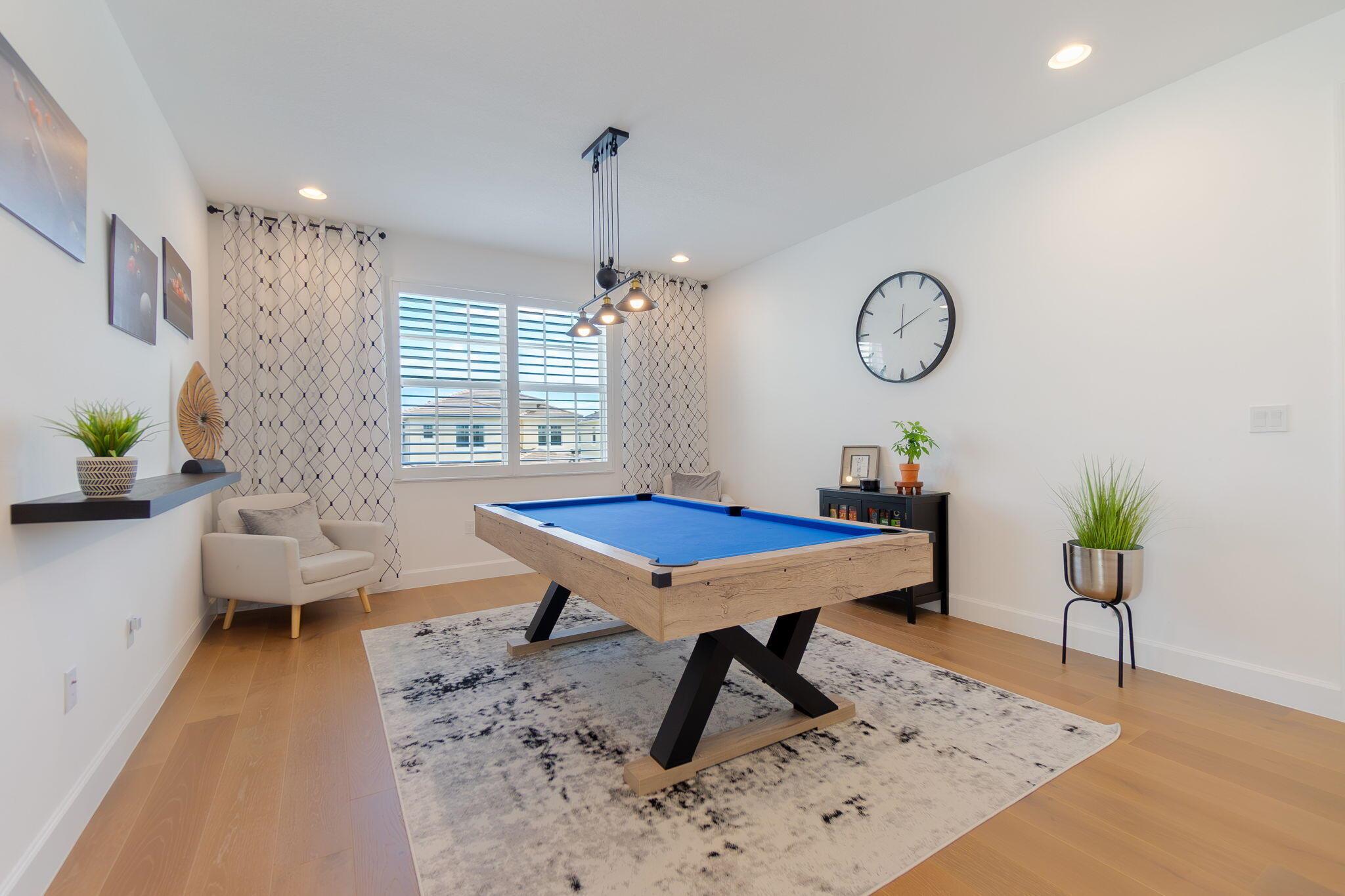 ARDEN PUD POD G SOUTH - Residential Lease