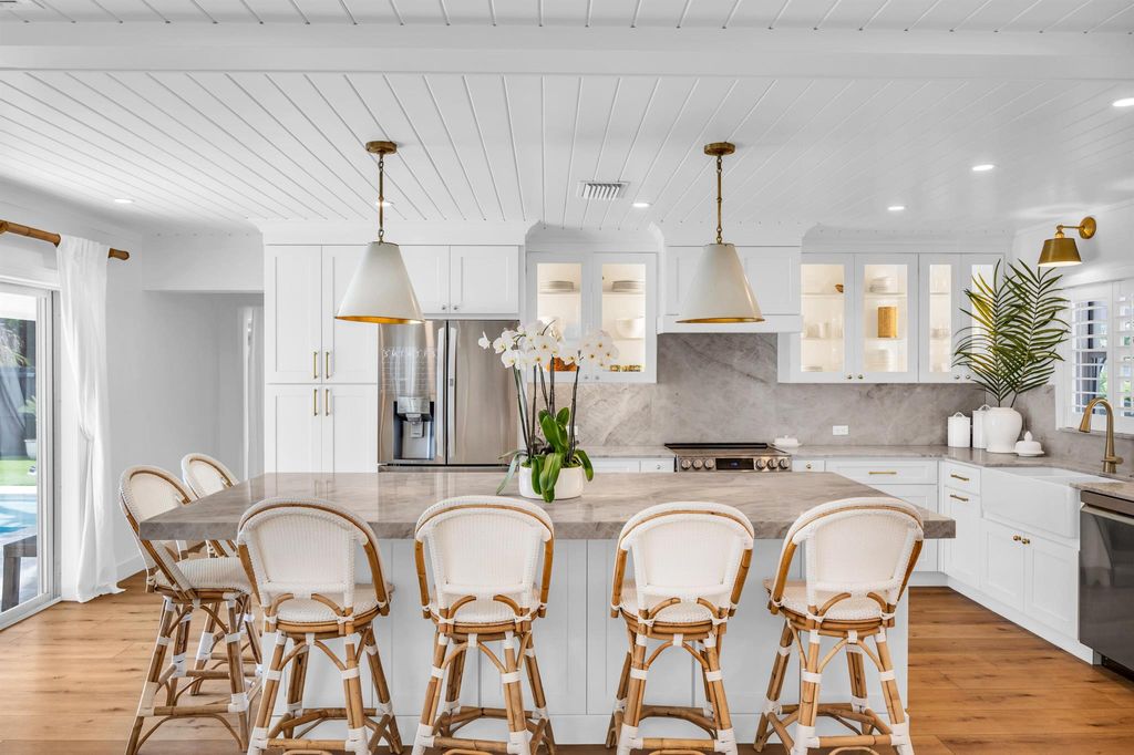 Photo of 366 Elm Avenue, Tequesta, FL 33469 (MLS # R11077478)