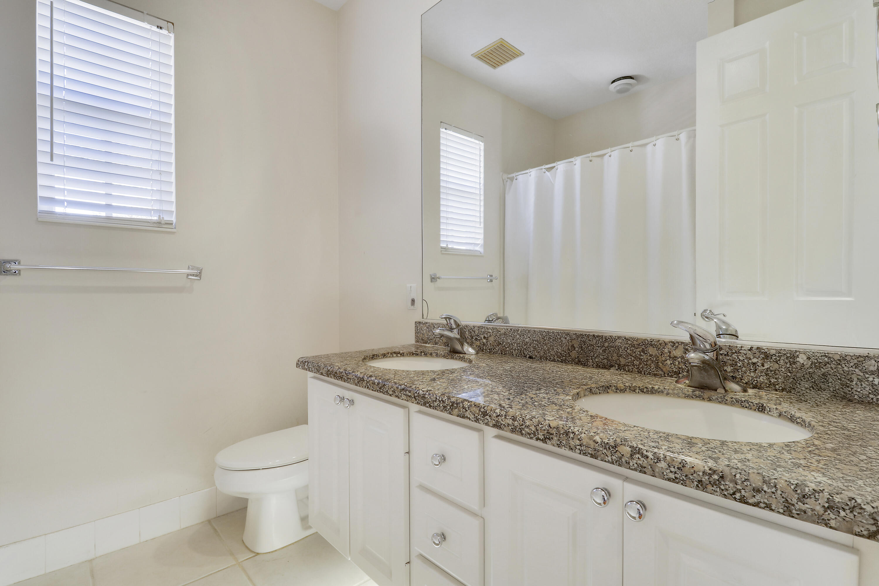 CAMBRIDGE AT ABACOA - Residential