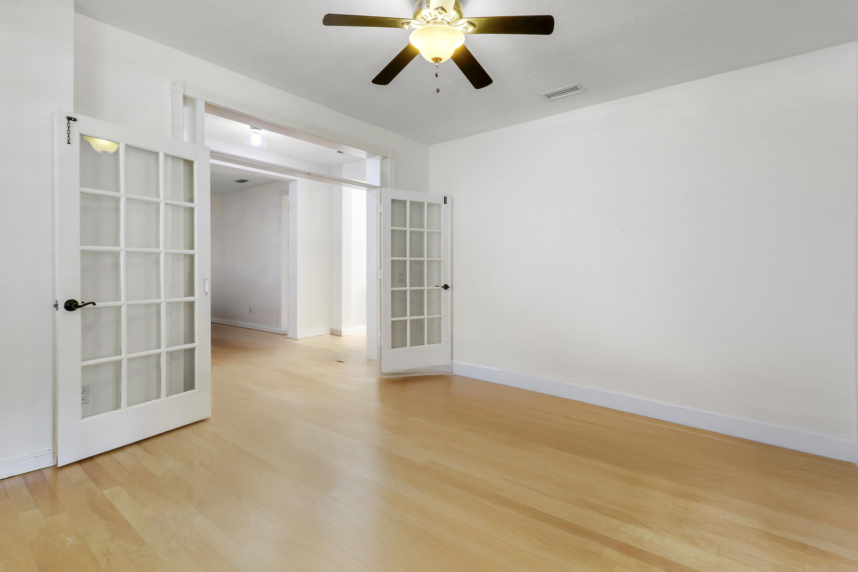 CAMBRIDGE AT ABACOA - Residential