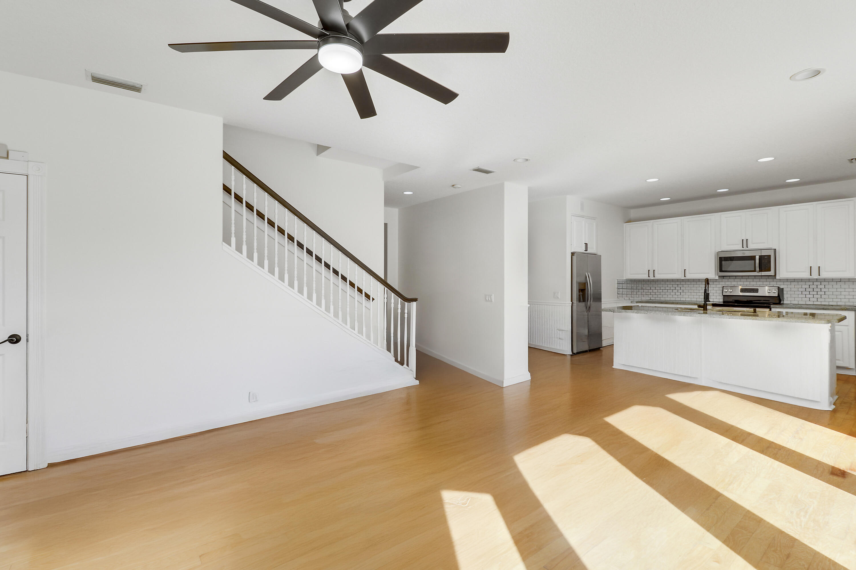 CAMBRIDGE AT ABACOA - Residential