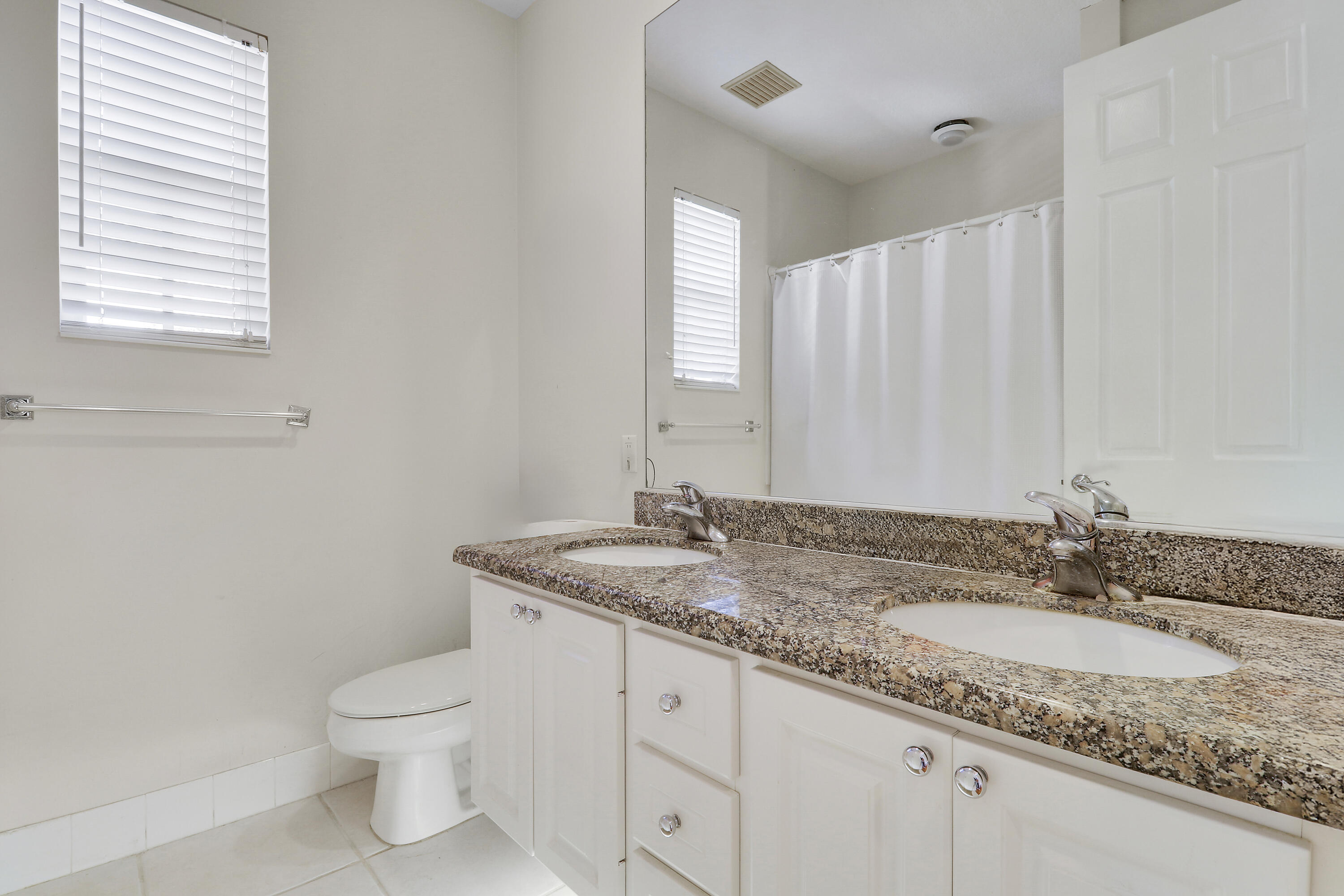 CAMBRIDGE AT ABACOA - Residential