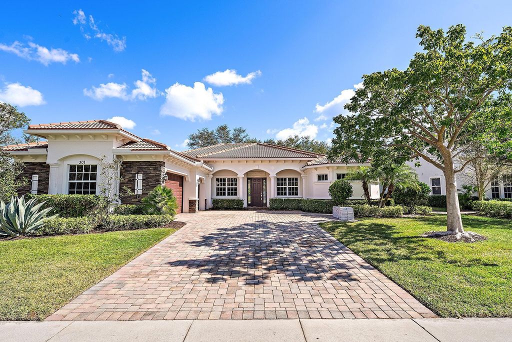 Photo of 301 Rudder Cay Way, Jupiter, FL 33458 (MLS # R11121282)