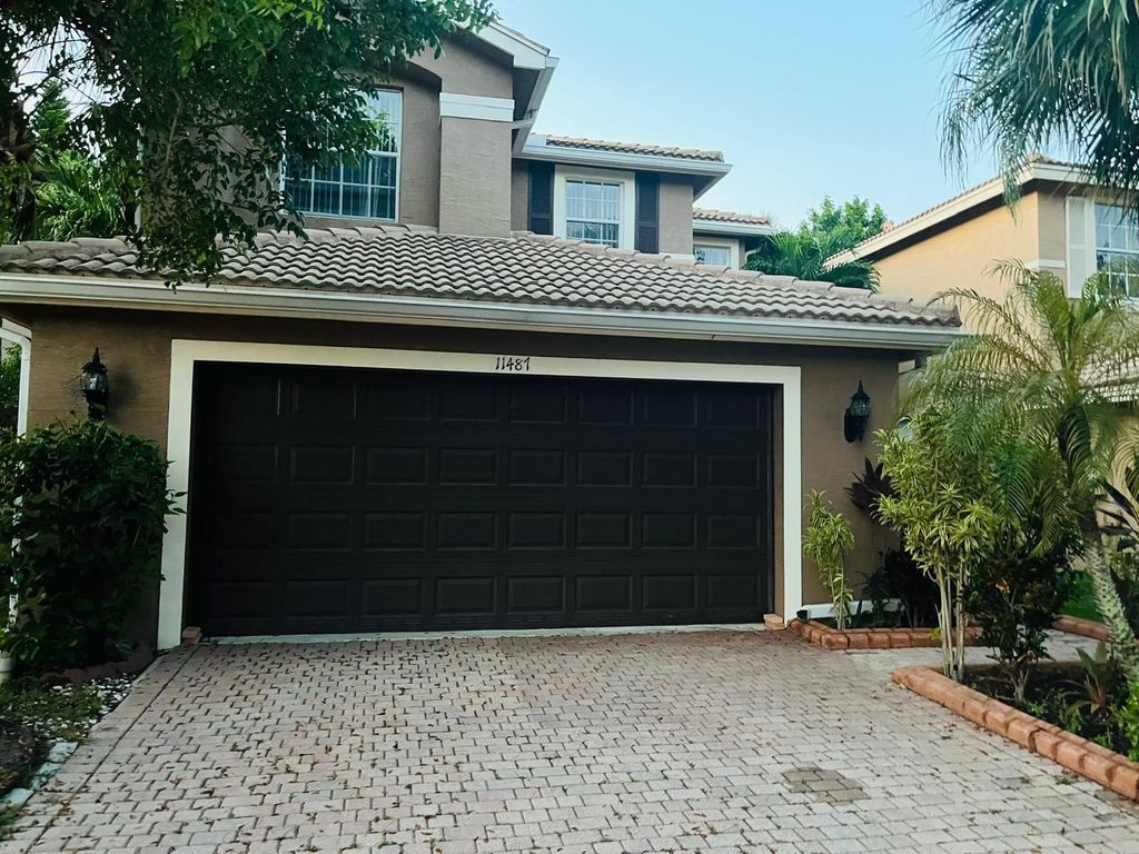 Photo of 11487 Blue Violet Lane, Royal Palm Beach, FL 33411 (MLS # R11135201)