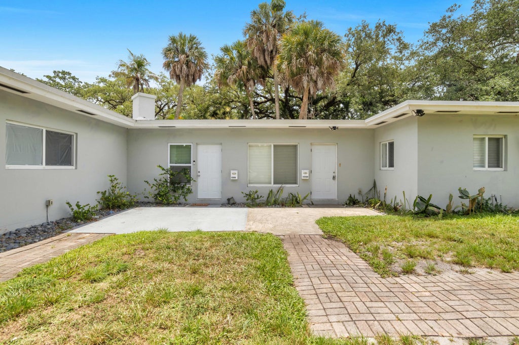 Photo of 1548 SW 23rd Court, Fort Lauderdale, FL 33315 (MLS # B26043864)
