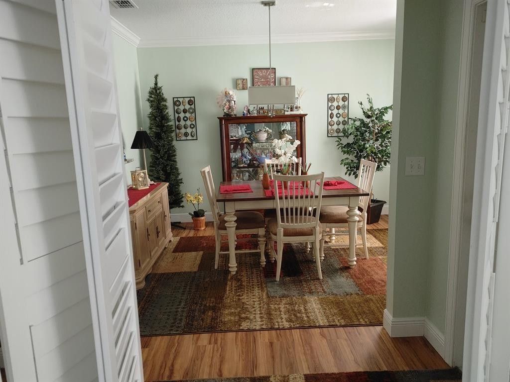 Photo of 5357 Oakland Lake Circle, Fort Pierce, FL 34951 (MLS # F10466798)