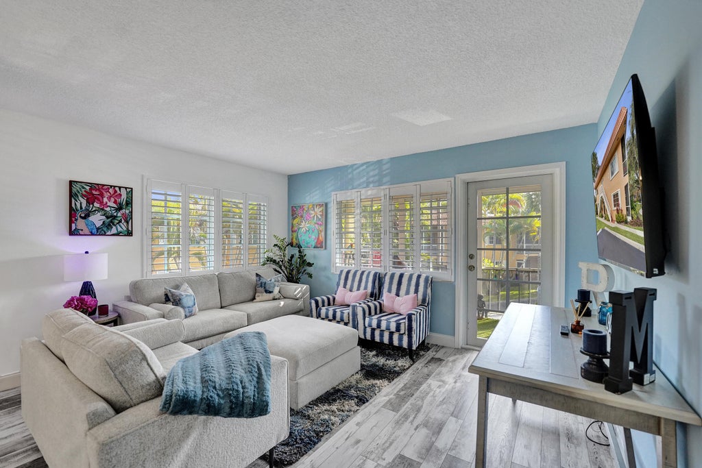 Photo of 1930 NE 2ND Avenue #216L, Wilton Manors, FL 33305 (MLS # B26079000)
