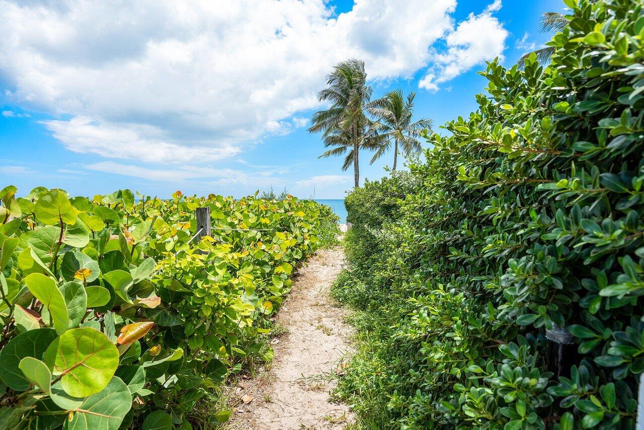 POINCIANA PARK 2ND ADD - Residential