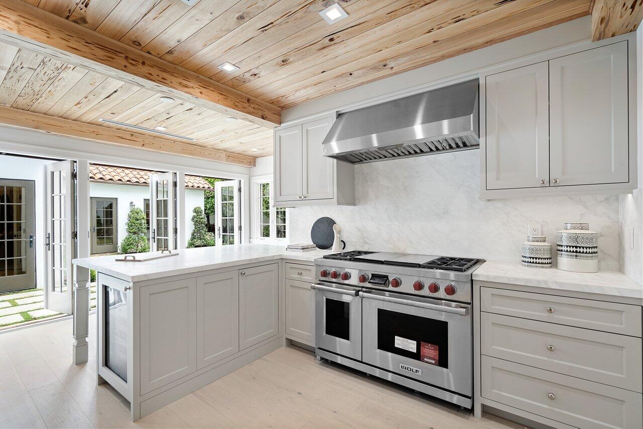 POINCIANA PARK 2ND ADD - Residential