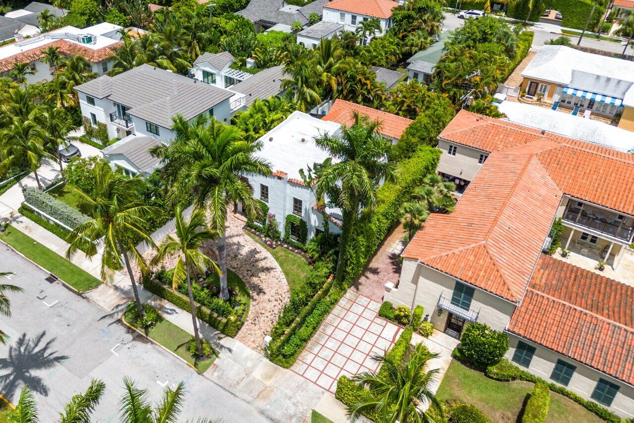 POINCIANA PARK 2ND ADD - Residential