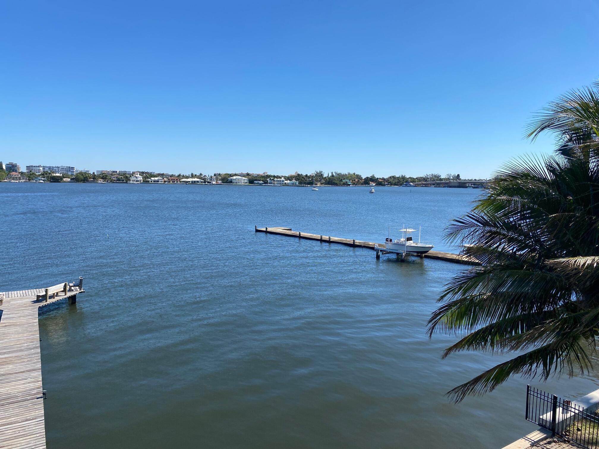EMERALD HOUSE INC 219 LAK - Residential