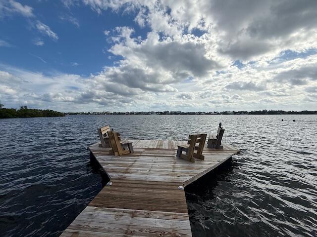 EMERALD HOUSE INC 219 LAK - Residential