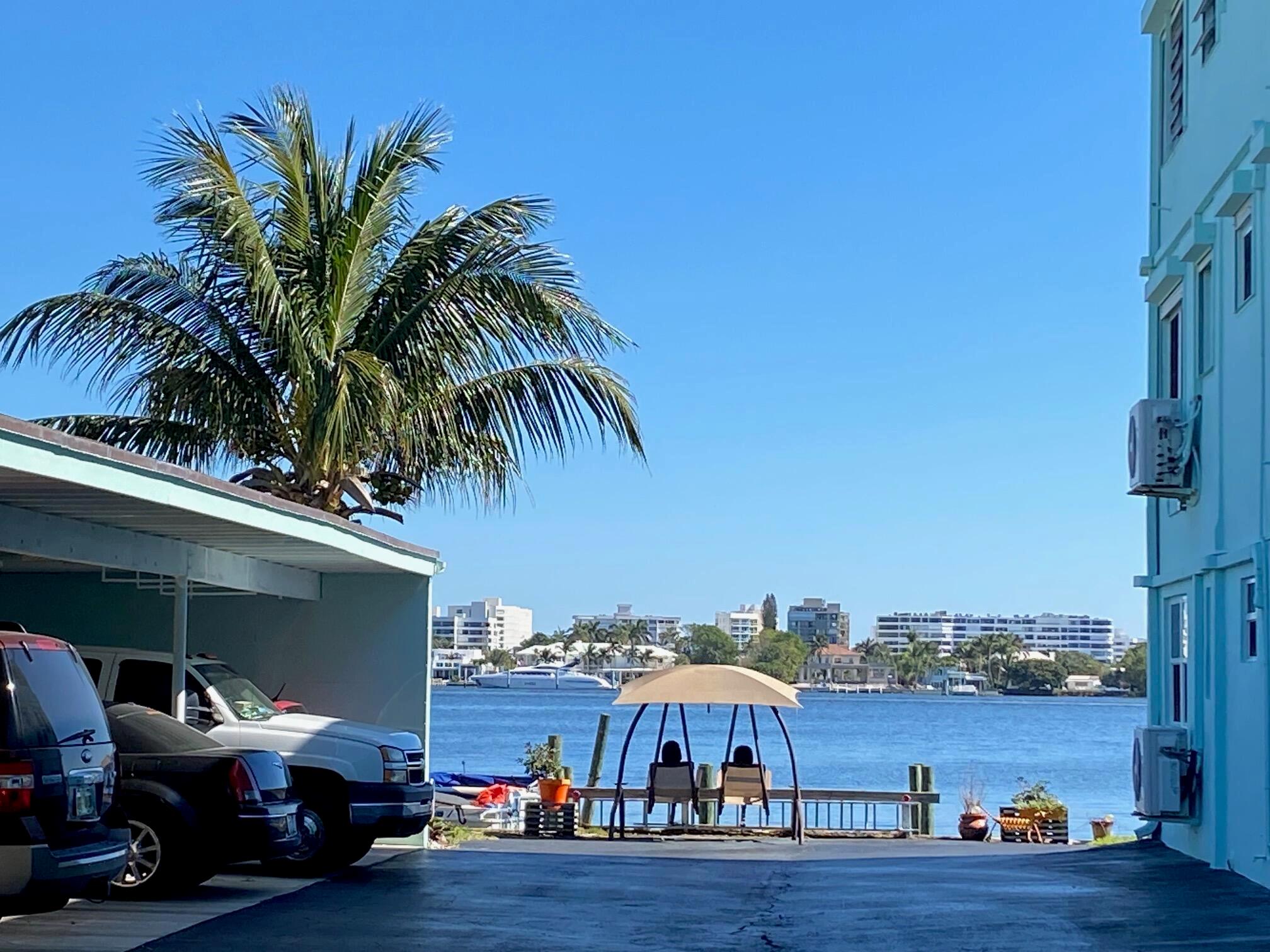 EMERALD HOUSE INC 219 LAK - Residential