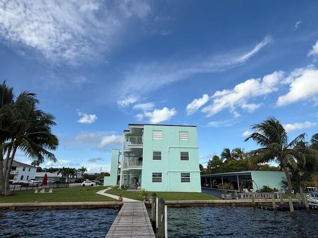 219 Lakeview 102 Avenue 102