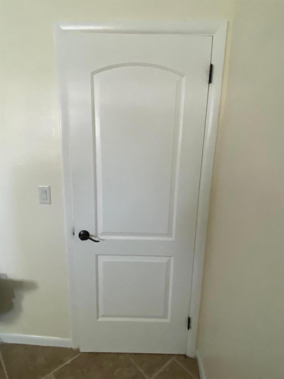 EMERALD HOUSE INC 219 LAK - Residential