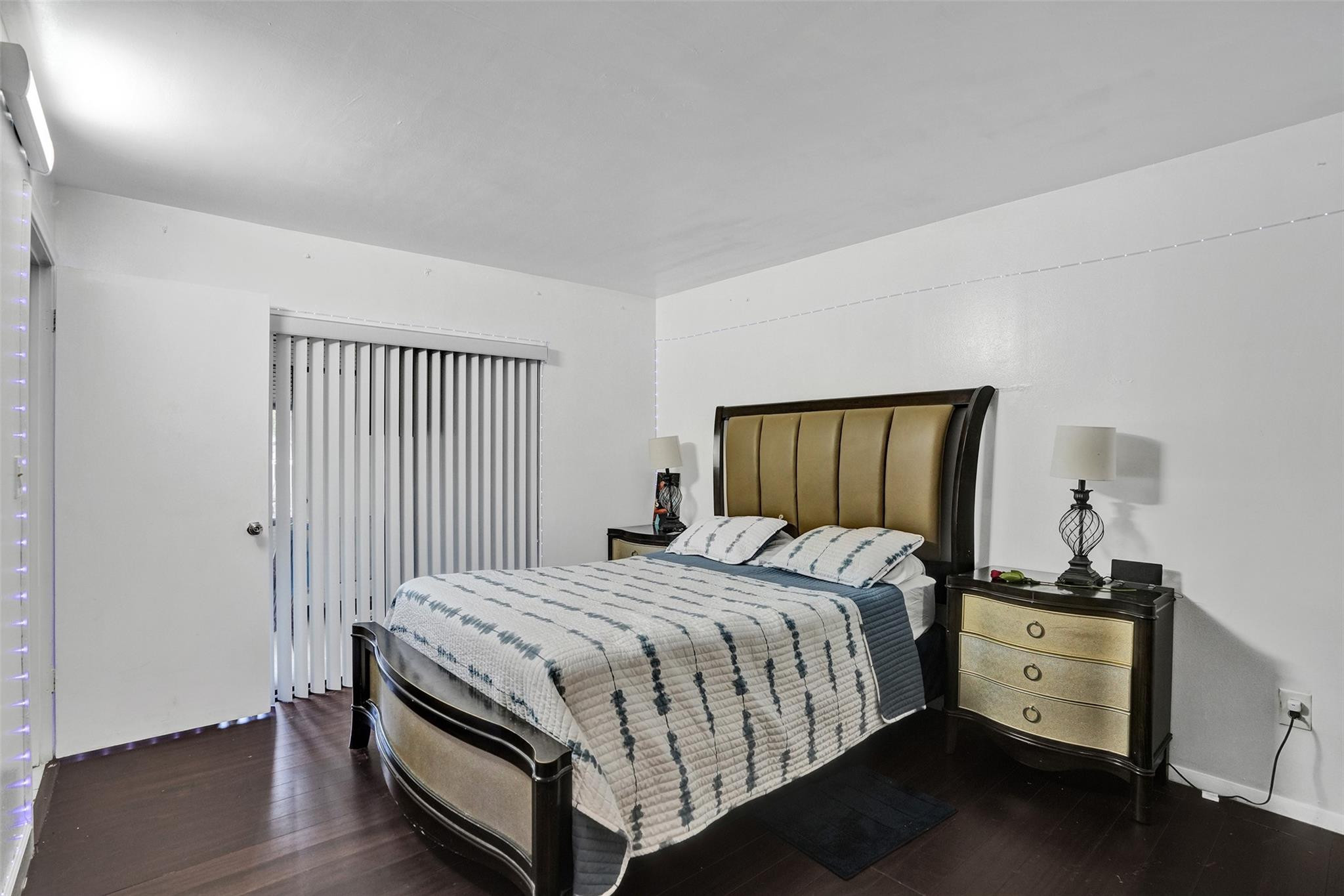 Quatraine - Residential