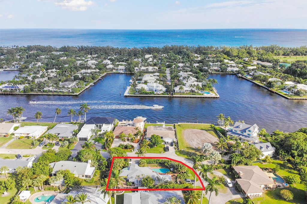Photo of 3104 Karen Drive, Delray Beach, FL 33483 (MLS # R11026079)