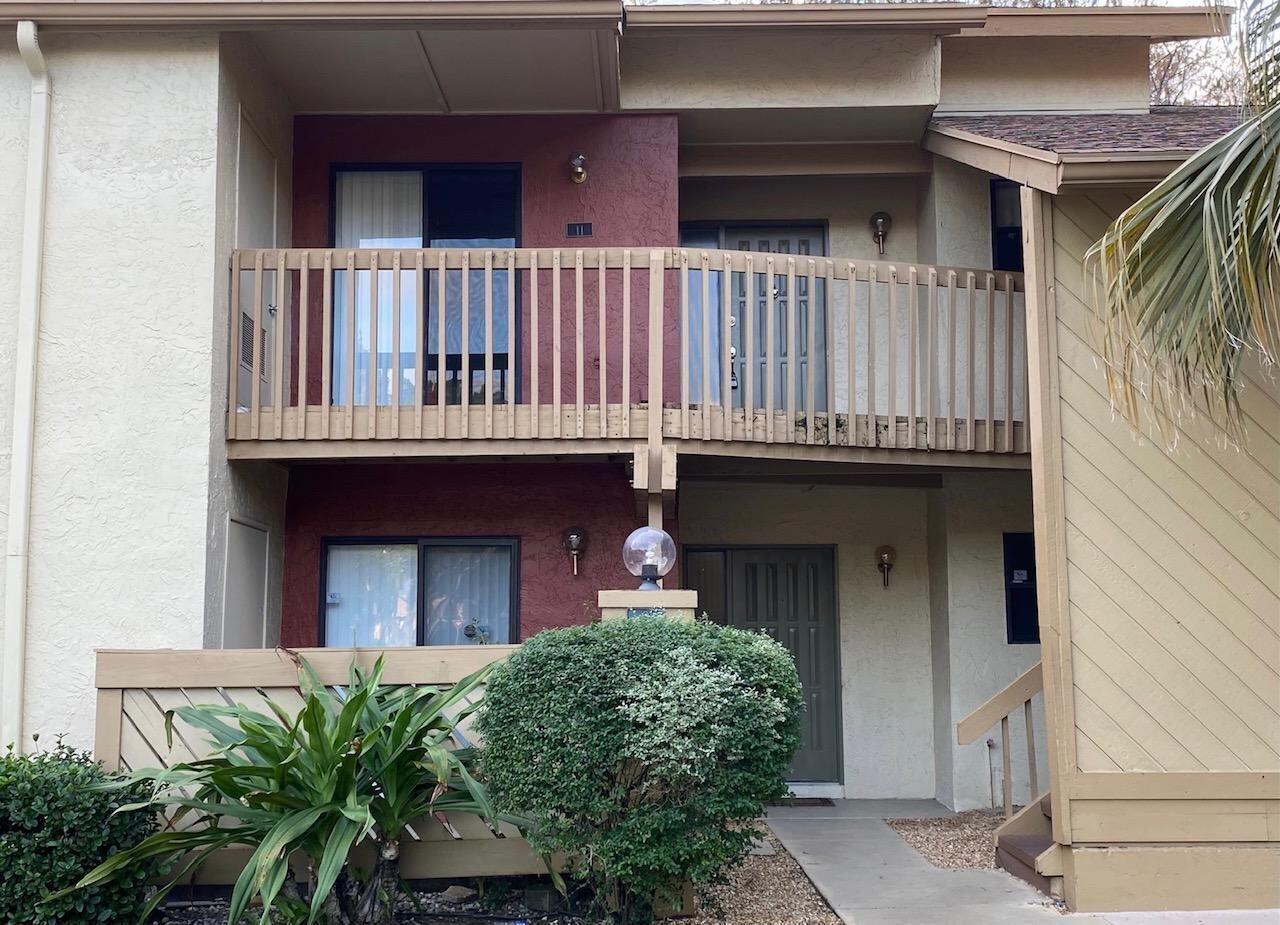SEASONAL RENTAL AVAILABLE!! Newly renovated First floor condo located in Sheffield Woods community. It features 2 spacious bedrooms and 2 baths. Centrally located in Wellington close to a variety of restaurants and shopping. Brand new renovated flooring, & kitchen, and nicely updated bathrooms. Both bedrooms have 2 spacious queen beds. Laundry is conveniently located inside of the unit with new full size washer & Dryer. Enjoy the privacy of your own screened porch which backs to the preserve area for relaxation after a long day of work. Walk a few steps to the pool and BBQ areas to add to your enjoyment. Call Today!!